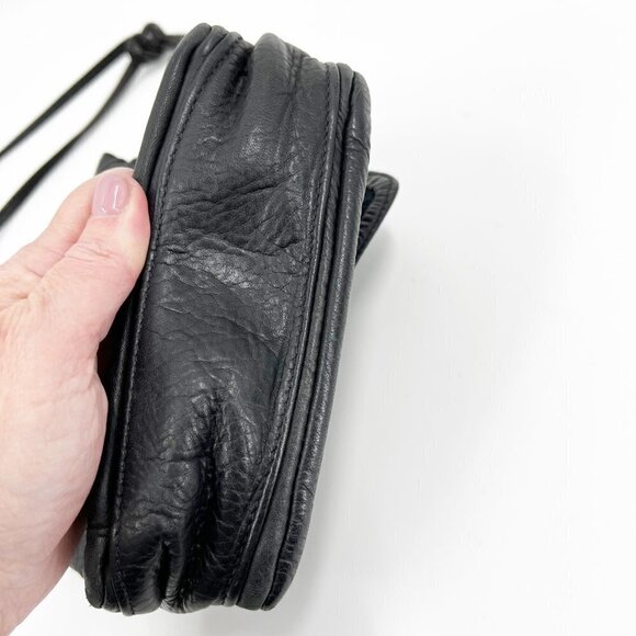 ✅ Libaire Rounded Flap Black Soft Pebbled Leather CROSSBODY - Picture 4 of 7